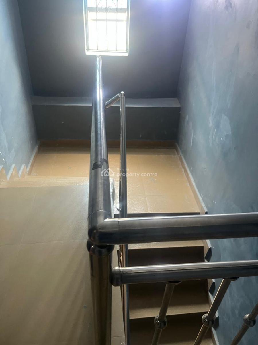 3 Bedroom Apartment in a Secured Estate, Ikota, Ikota, Lekki, Lagos, Flat / Apartment for Rent