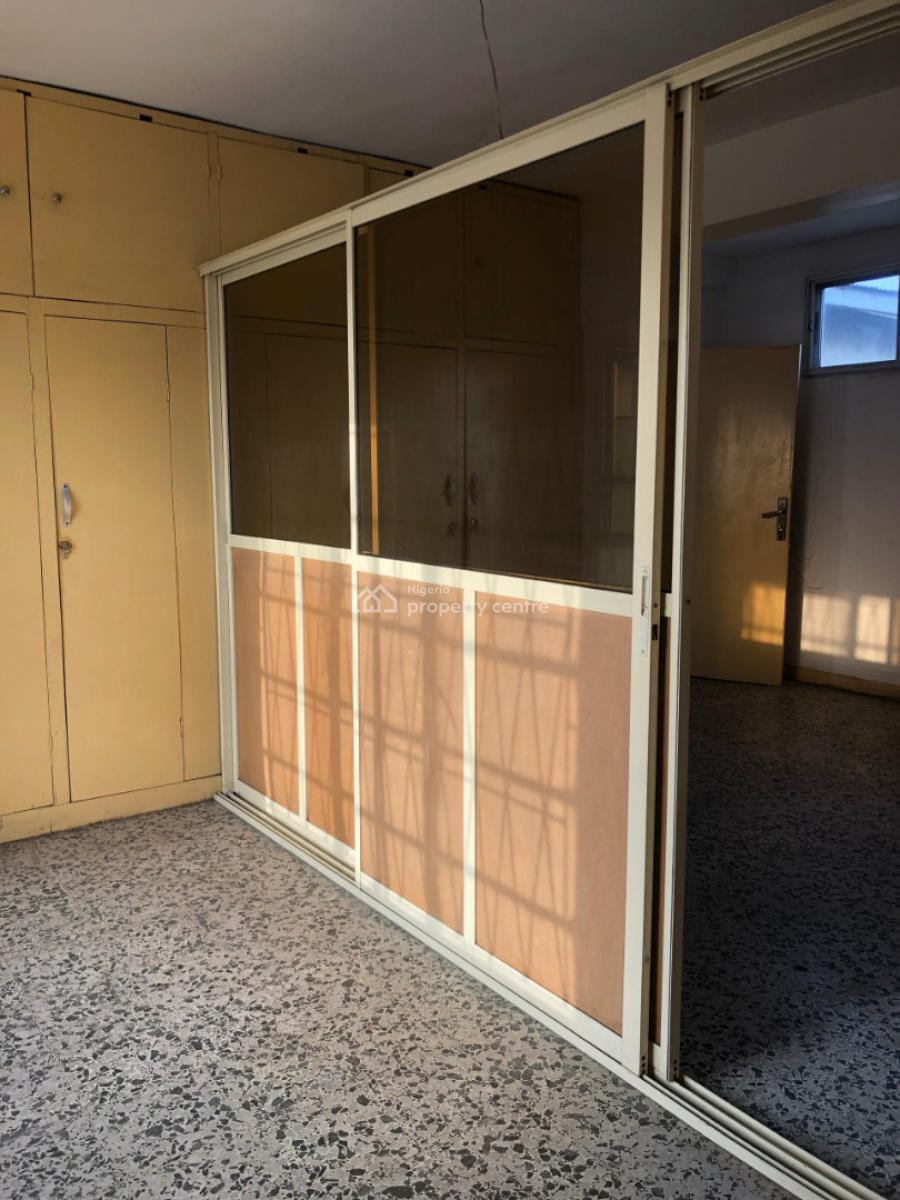 2 Bedroom Penthouse and Ground Floor Flat, Herbert Macaulay Way, Yaba , Lagos., Yaba, Lagos, Flat / Apartment for Rent