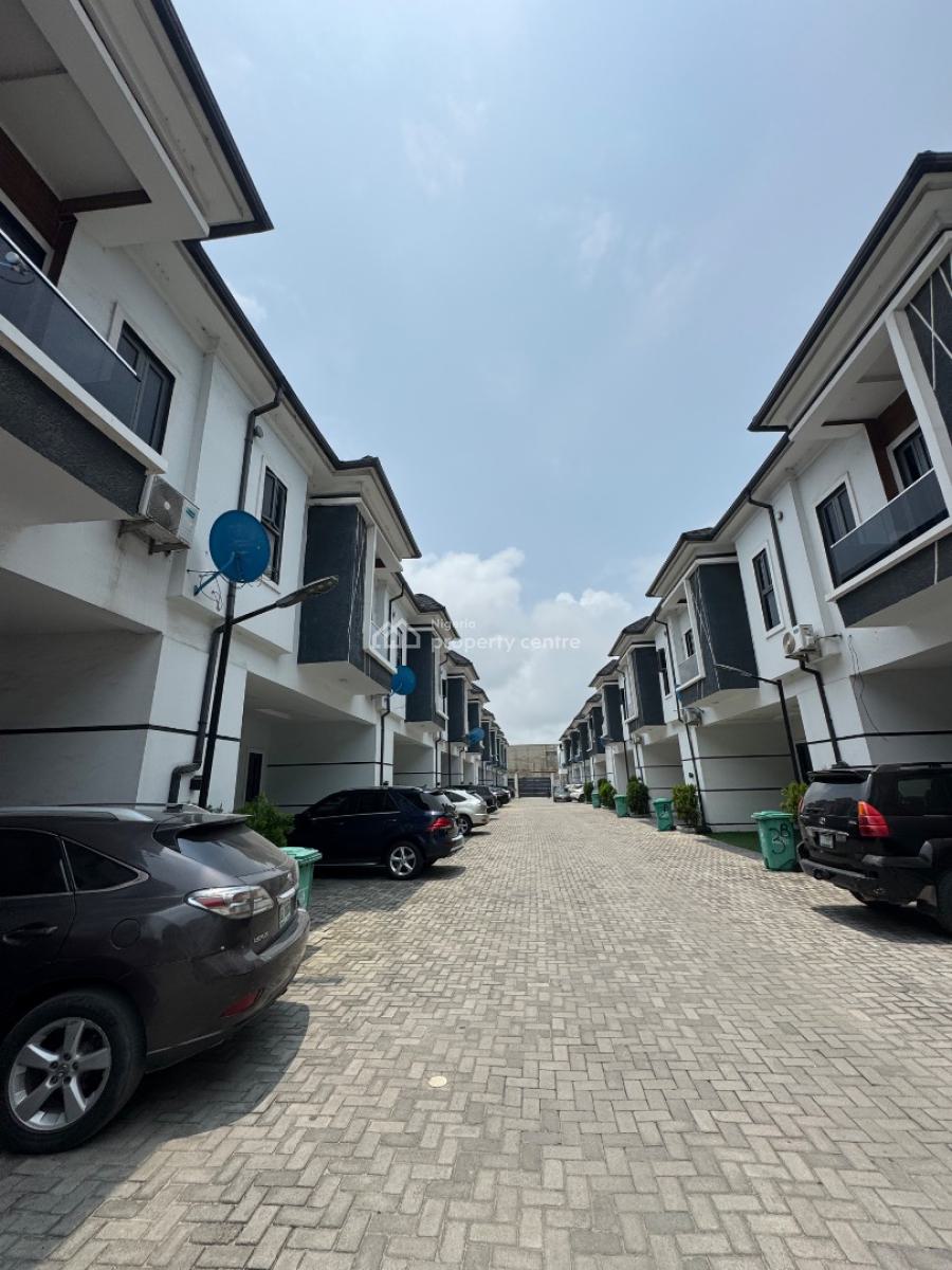 Servicenice 4 Bedroom Duplex Terrace Before Round About with Pool Gym, Orchid Road Lekkk, Lekki, Lagos, Terraced Duplex for Sale