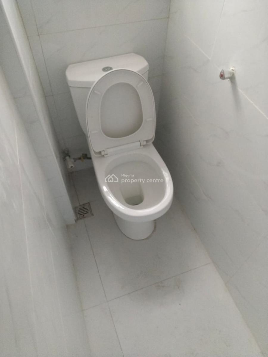 Standard Newly Built 2bed Room Flat, Shomolu, Lagos, Flat / Apartment for Rent