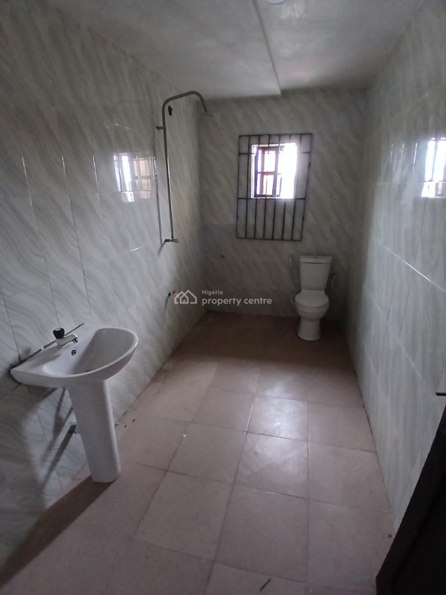 Nicely Built 5 Bedroom Selfcompound Duplex with Bq, Bashorun Housing Estate, Akobo, Ibadan, Oyo, Semi-detached Duplex for Rent