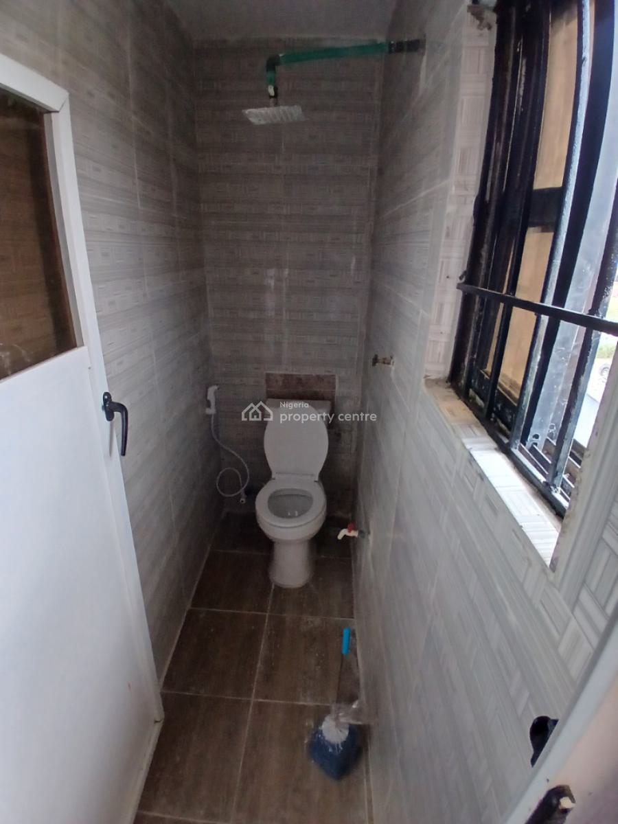 Nicely Built 5 Bedroom Selfcompound Duplex with Bq, Bashorun Housing Estate, Akobo, Ibadan, Oyo, Semi-detached Duplex for Rent