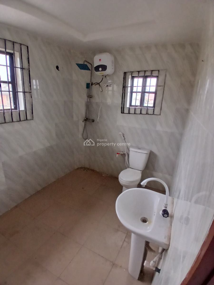 Nicely Built 5 Bedroom Selfcompound Duplex with Bq, Bashorun Housing Estate, Akobo, Ibadan, Oyo, Semi-detached Duplex for Rent