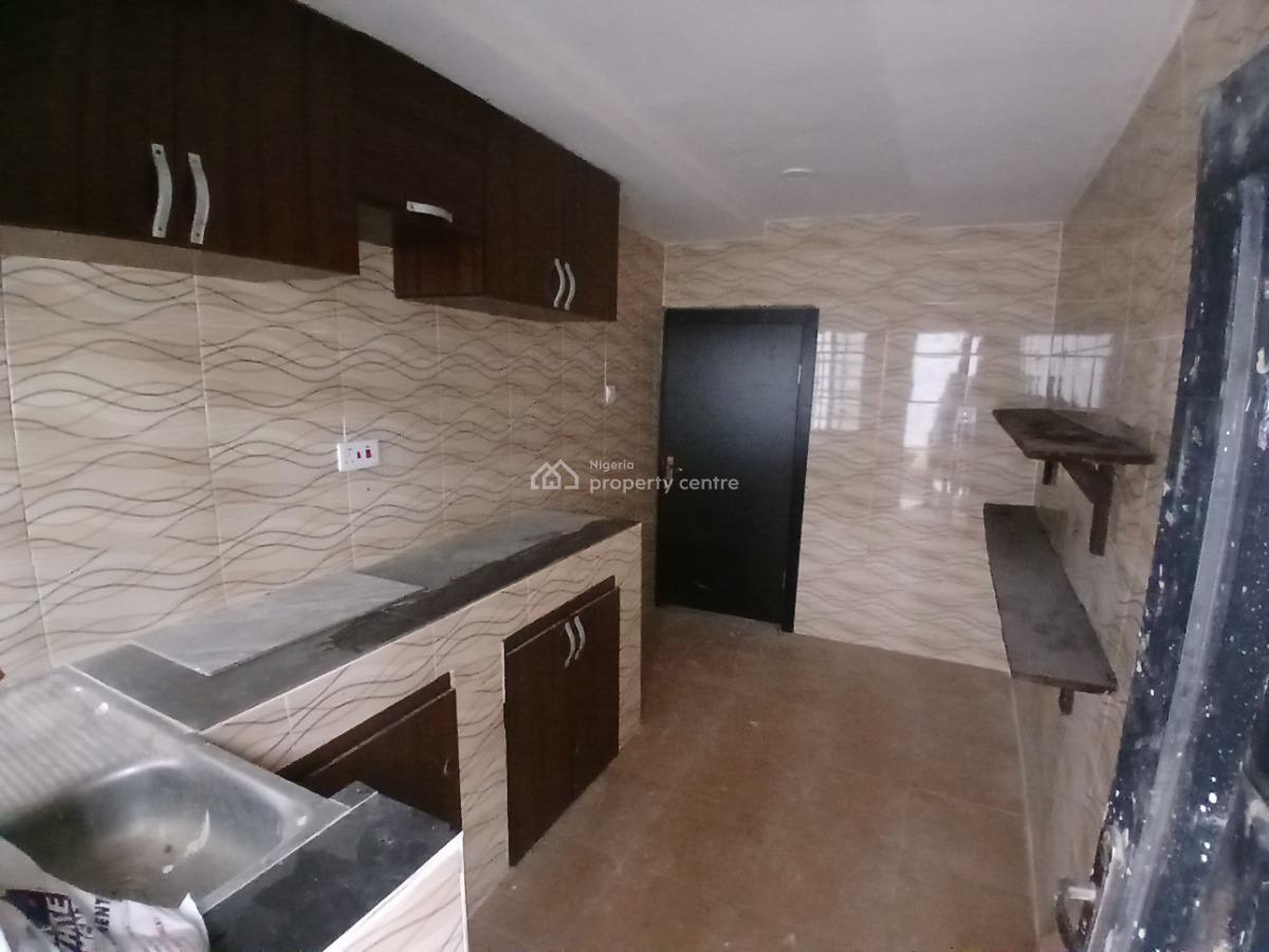 Newly Built 3bedroom Flat, Alexander, Oluyole Extension, Ibadan, Oyo, Flat / Apartment for Rent