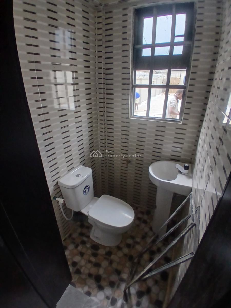 Newly Built 3bedroom Flat, Alexander, Oluyole Extension, Ibadan, Oyo, Flat / Apartment for Rent