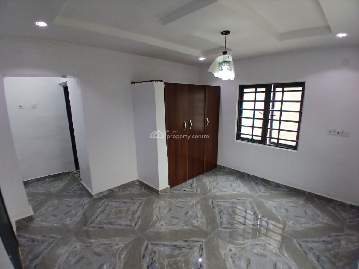 Newly Built 3 Bedroom Flat, Alexander, Oluyole Extension, Ibadan, Oyo, Flat / Apartment for Rent