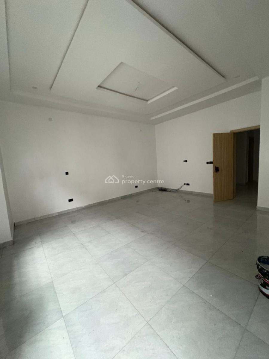 Spacious Miniflat Upstairs, Royal Pine Estate Orchid Road, Lekki, Lagos, Mini Flat (room and Parlour) for Rent