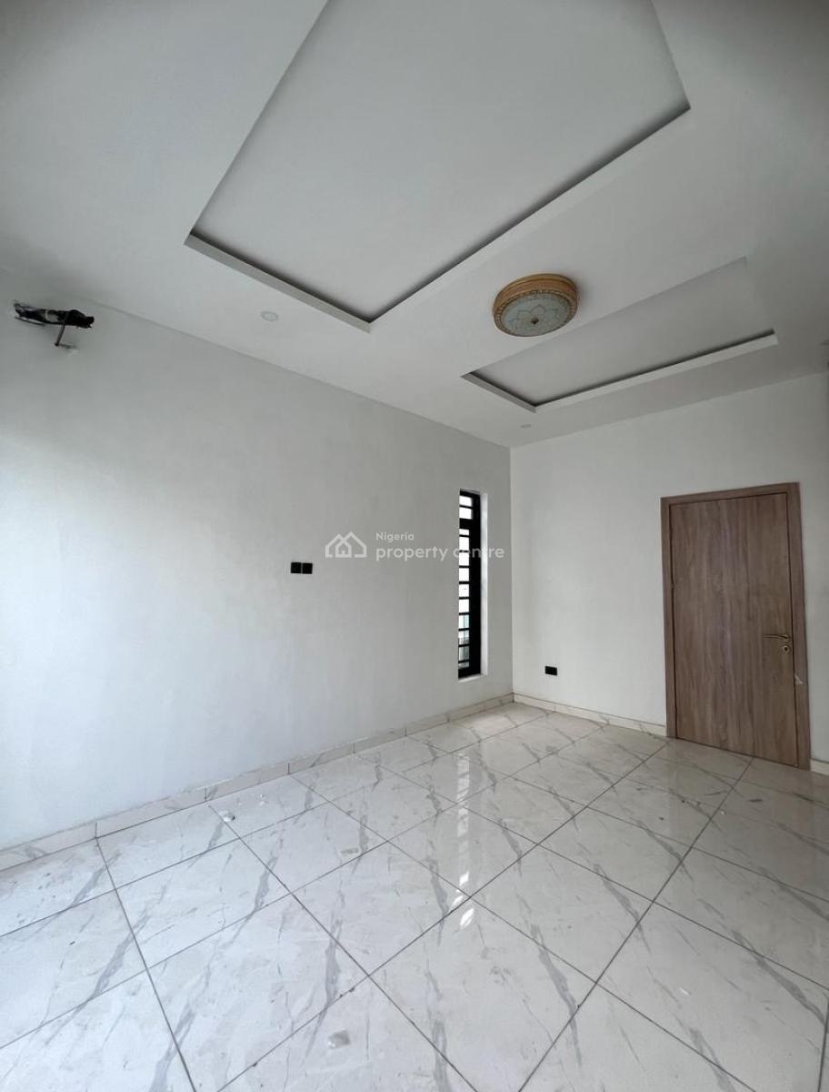 Luxury 3bedroom, Ikota, Lekki, Lagos, Terraced Duplex for Sale