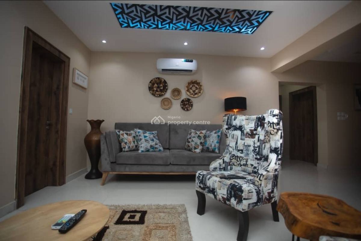 Newly 3 Bedrom Flat +bq + Elevator (upstairs), Lovely Environment @ Alagomeji Area, Yaba, Alagomeji, Yaba, Lagos, Flat / Apartment for Sale
