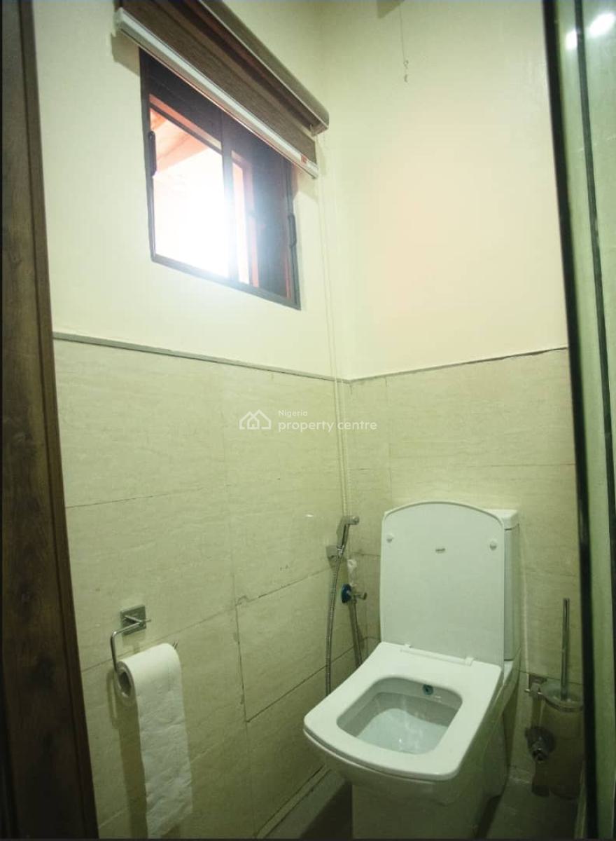 Newly 3 Bedrom Flat +bq + Elevator (upstairs), Lovely Environment @ Alagomeji Area, Yaba, Alagomeji, Yaba, Lagos, Flat / Apartment for Sale