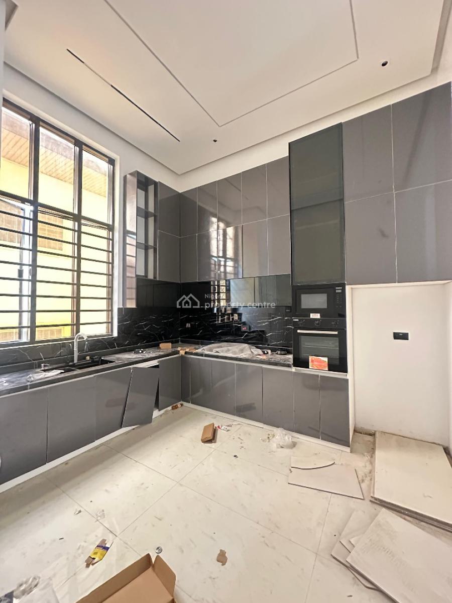 Luxury 3 Bedroom Apartment with Bq, High Ceiling, Swimming Pool......, Lekki Phase 1, Lekki, Lagos, Flat / Apartment for Sale