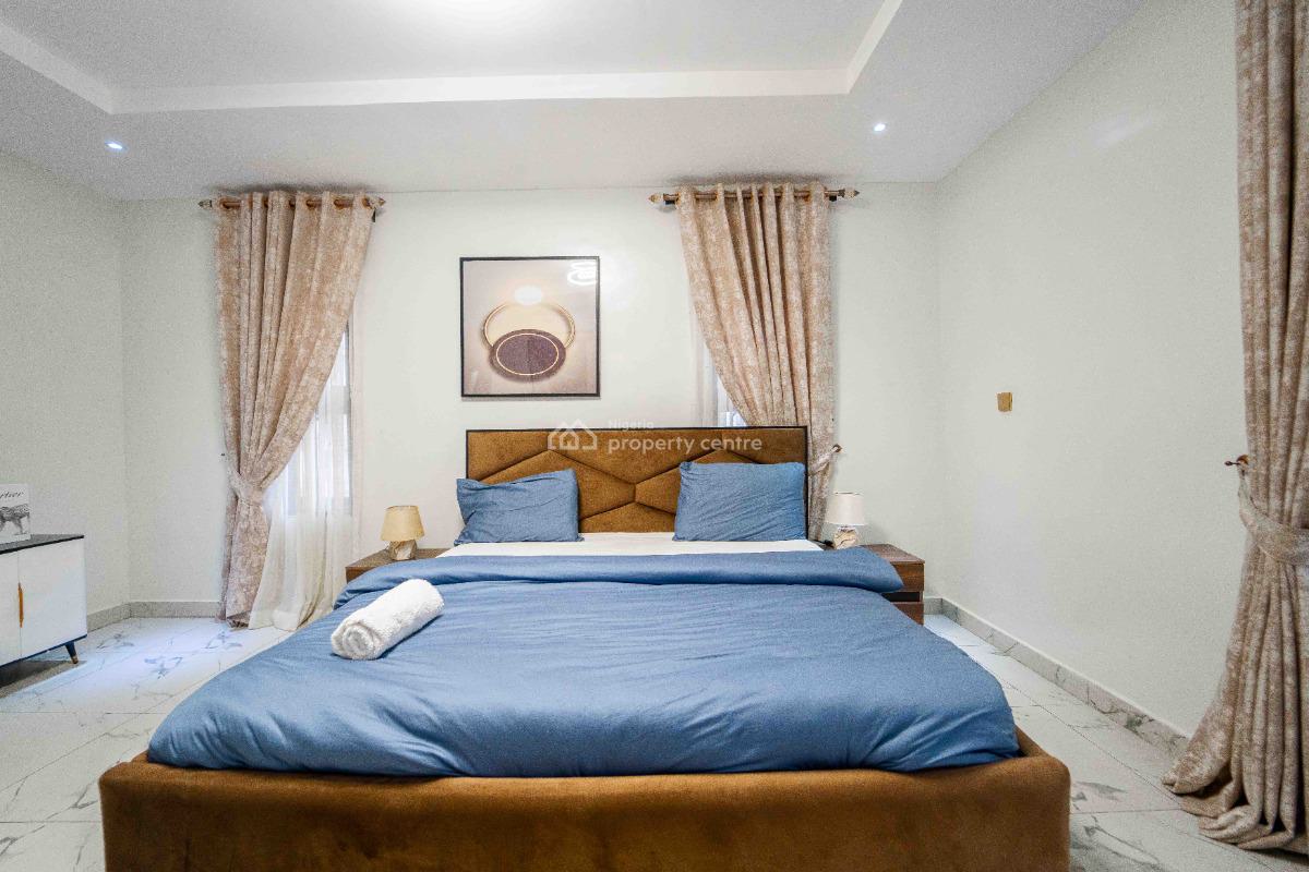 Luscious Three Bedroom Apartment with Ps5 at Oniru, Vi, Few Minutes Drive From Landmark Event Centre, Oniru, Victoria Island (vi), Lagos, Flat / Apartment Short Let