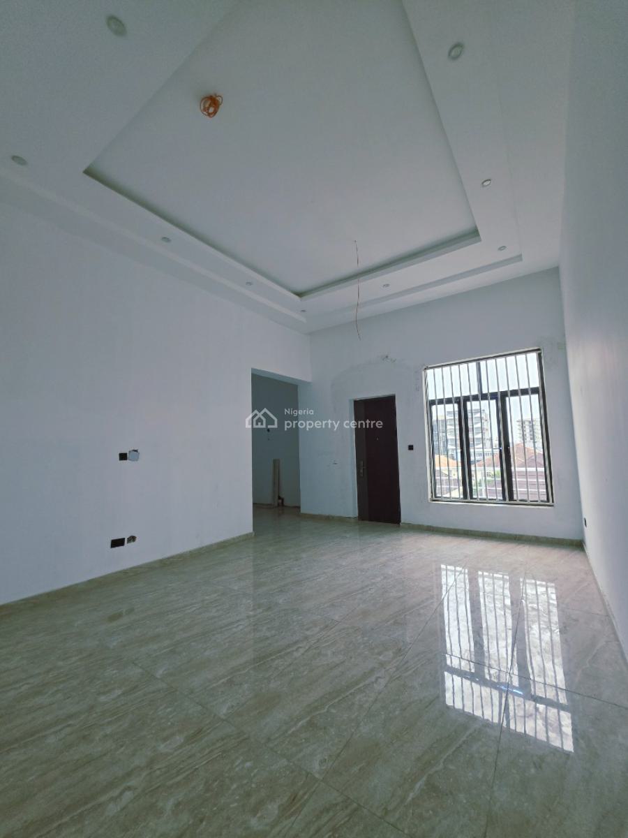6bedrooms Massive Detached Duplex with Bq, Lekki Phase1, Lekki Phase 1, Lekki, Lagos, Detached Duplex for Sale