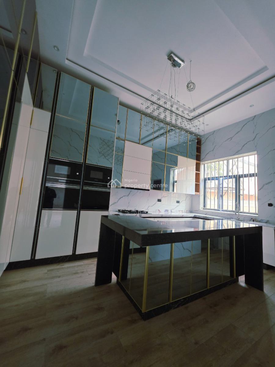 6bedrooms Massive Detached Duplex with Bq, Lekki Phase1, Lekki Phase 1, Lekki, Lagos, Detached Duplex for Sale