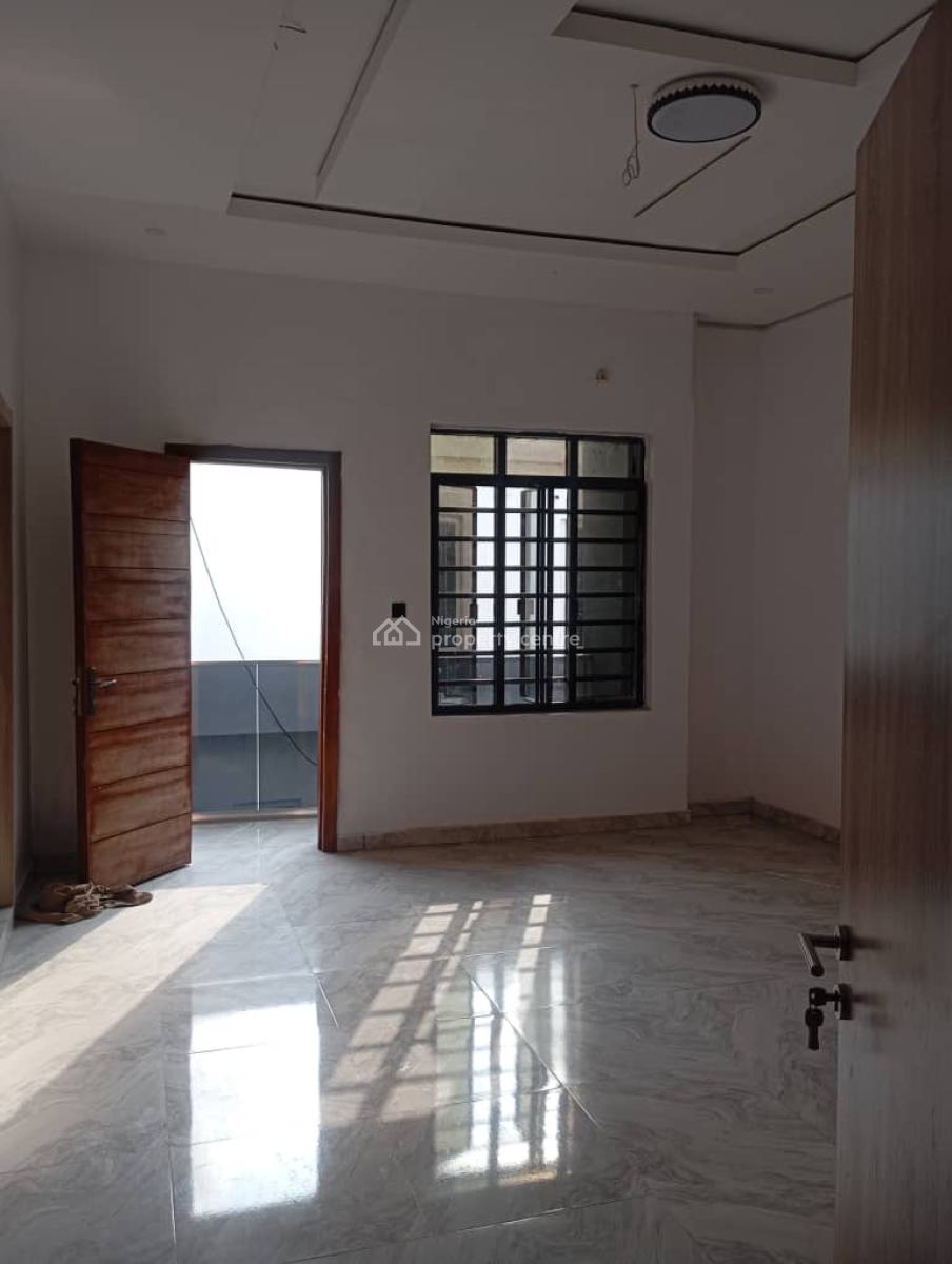 Luxury 3 Bedroom, Abraham Adesanya, Ajah, Lagos, Terraced Duplex for Sale