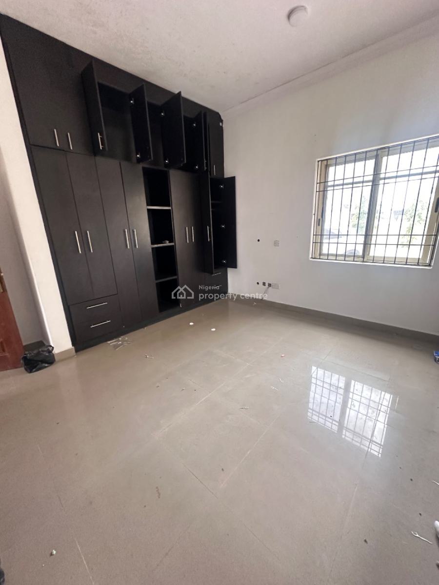 Spacious Mini Flat with Dinning Room, Ilasan, Lekki, Lagos, Flat / Apartment for Rent