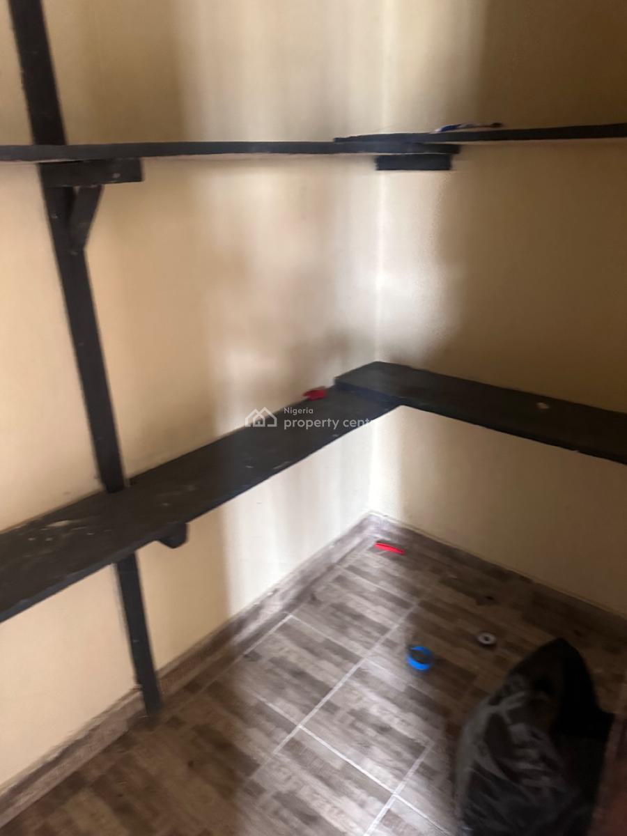 Spacious Mini Flat with Dinning Room, Ilasan, Lekki, Lagos, Flat / Apartment for Rent