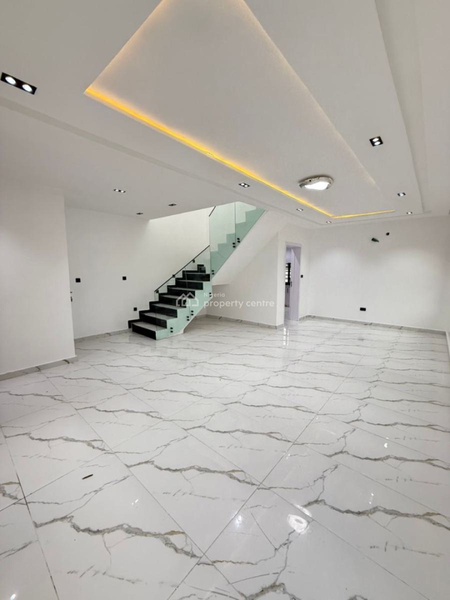 3 Bedrooms  Terrace Duplex with Bq in a Secured Service Estate, Ajah, Lagos, Terraced Duplex for Sale