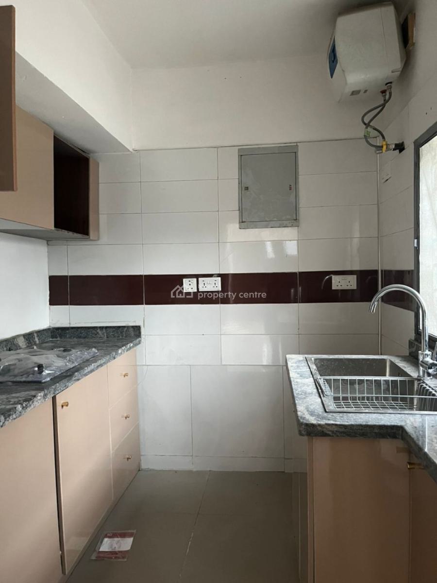 2 Bedroom Apartment, Lekki Phase 1, Lekki, Lagos, Flat / Apartment for Rent