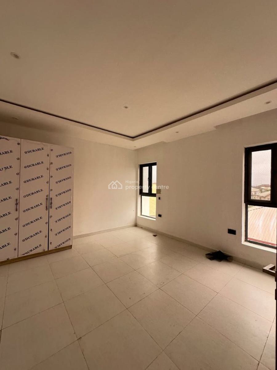 2 Bedroom Apartment, Lekki Phase 1, Lekki, Lagos, Flat / Apartment for Rent