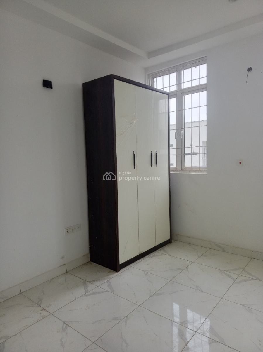 Newly Built 2 Bedrooms Flat, Ahmadu Bello Way, Gwarinpa, Abuja, Flat / Apartment for Rent