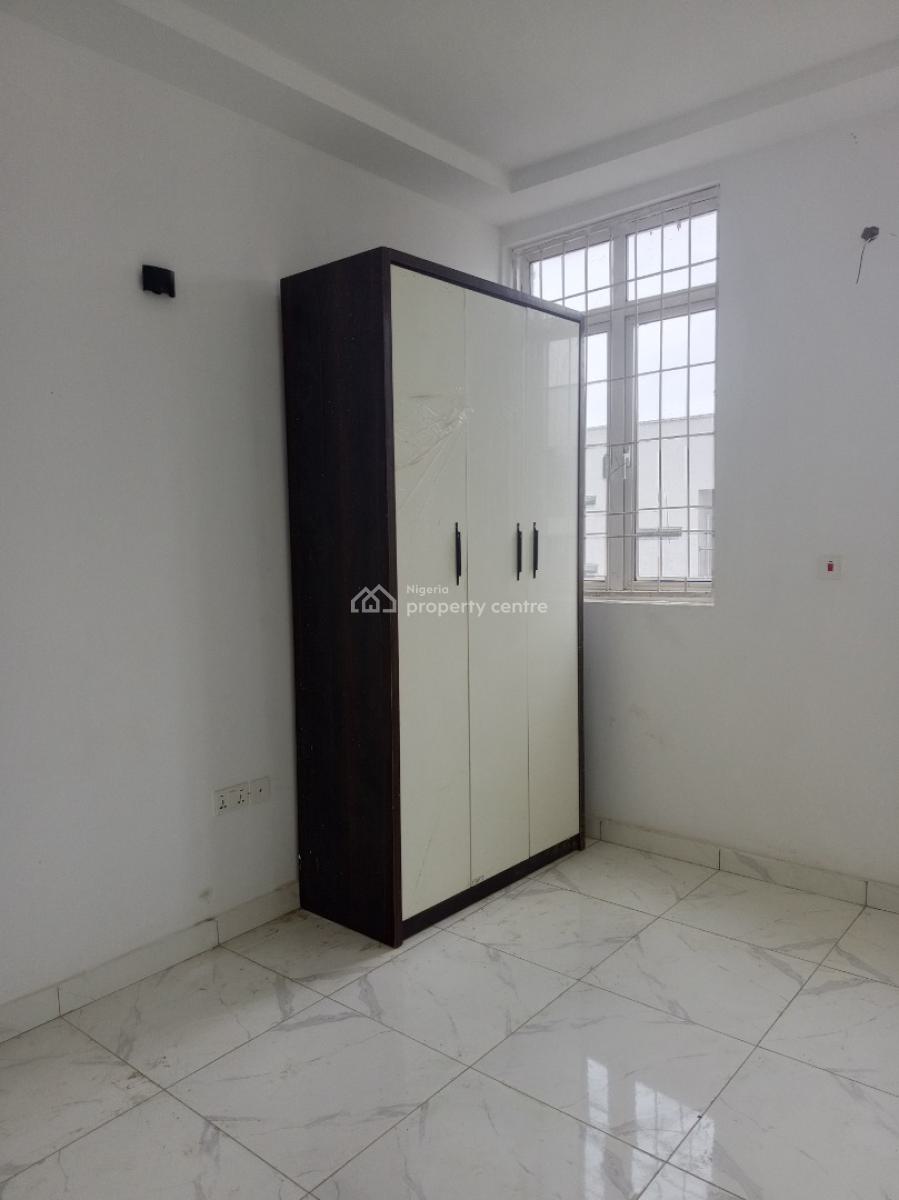 Newly Built 2 Bedrooms Flat, Ahmadu Bello Way, Gwarinpa, Abuja, Flat / Apartment for Rent