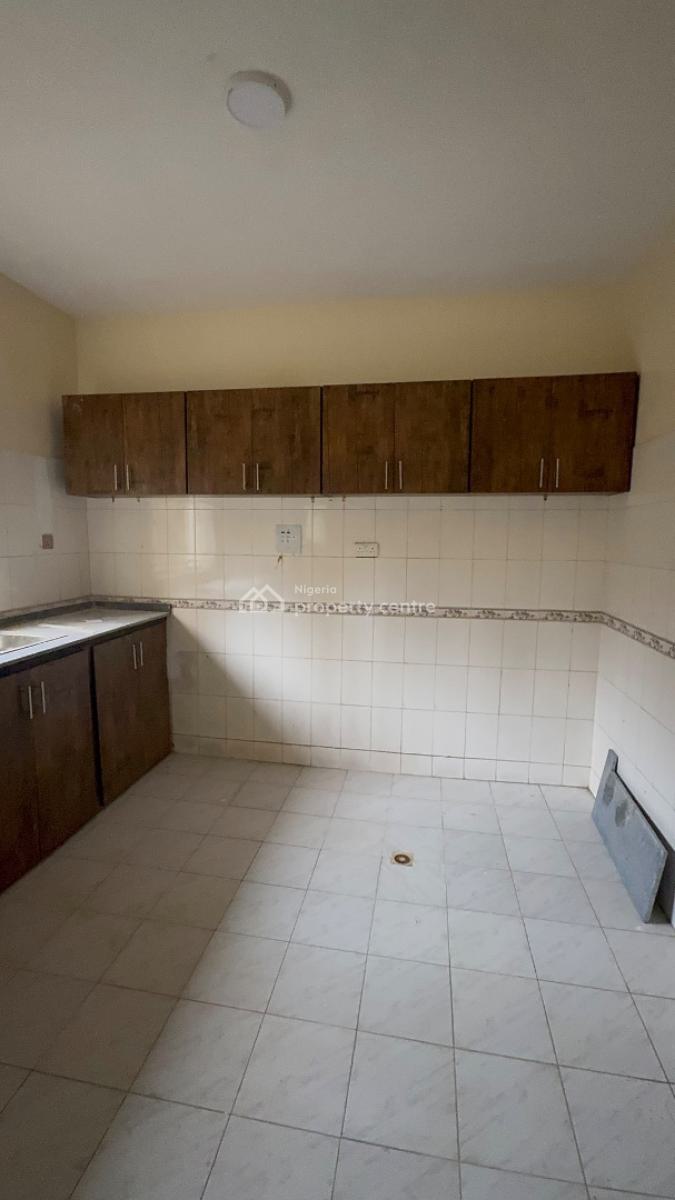 Standard 2 Bedrooms Flat with Ac in Nice Neighborhood, Akintola Road, Area 2, Garki, Abuja, Flat / Apartment for Rent