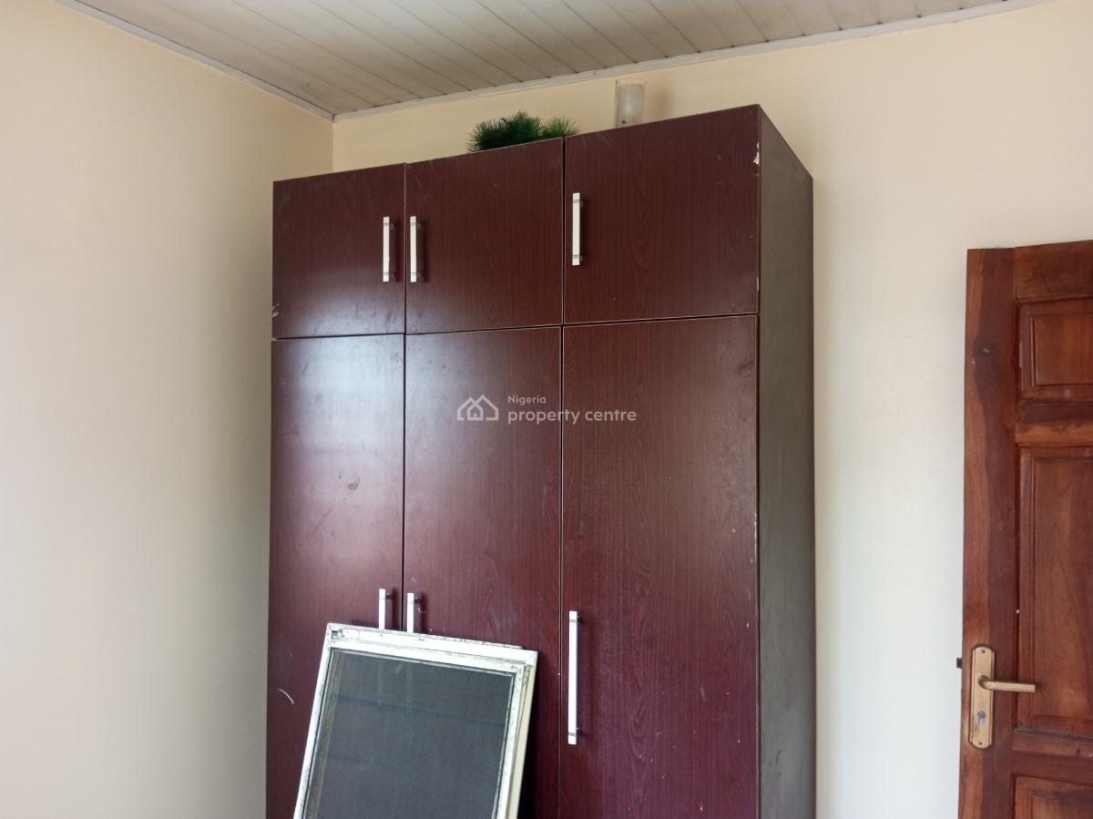 Good 3 Bedrooms Flat, Upstairs in a Call-in Estate, Agungi, Lekki, Lagos, Flat / Apartment for Rent