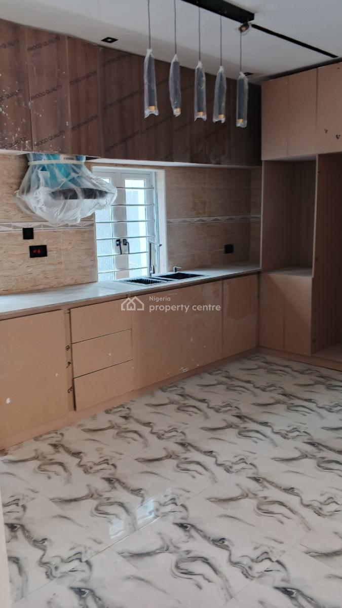 Luxury 2bedroom Flat, Behind Blenco Supermarket, Ilasan, Lekki, Lagos, Flat / Apartment for Rent