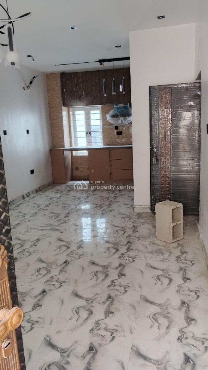 Luxury 2bedroom Flat, Behind Blenco Supermarket, Ilasan, Lekki, Lagos, Flat / Apartment for Rent