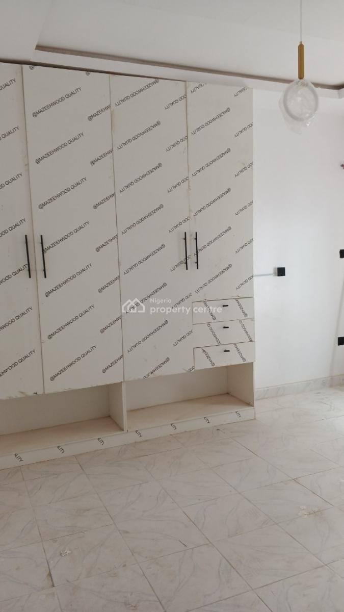 Luxury 2bedroom Flat, Behind Blenco Supermarket, Ilasan, Lekki, Lagos, Flat / Apartment for Rent