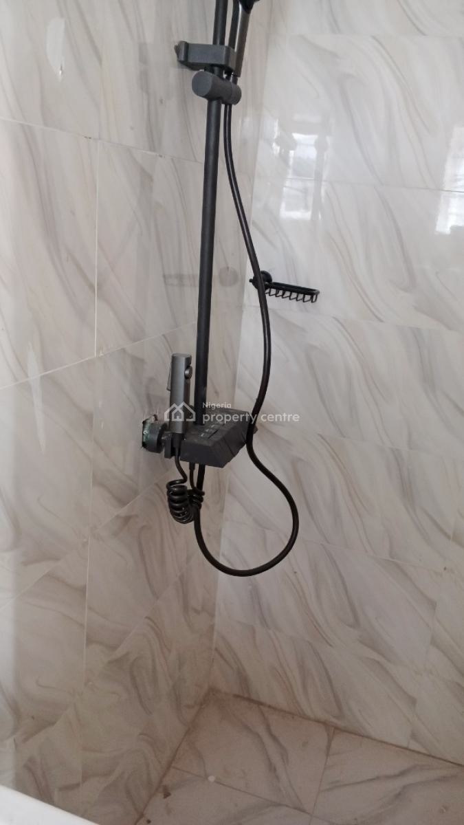 Luxury 2bedroom Flat, Behind Blenco Supermarket, Ilasan, Lekki, Lagos, Flat / Apartment for Rent