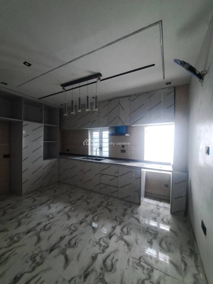Luxury 2 Bedroom Flat, Behind Blenco Supermarket, Ilasan, Lekki, Lagos, Flat / Apartment for Rent