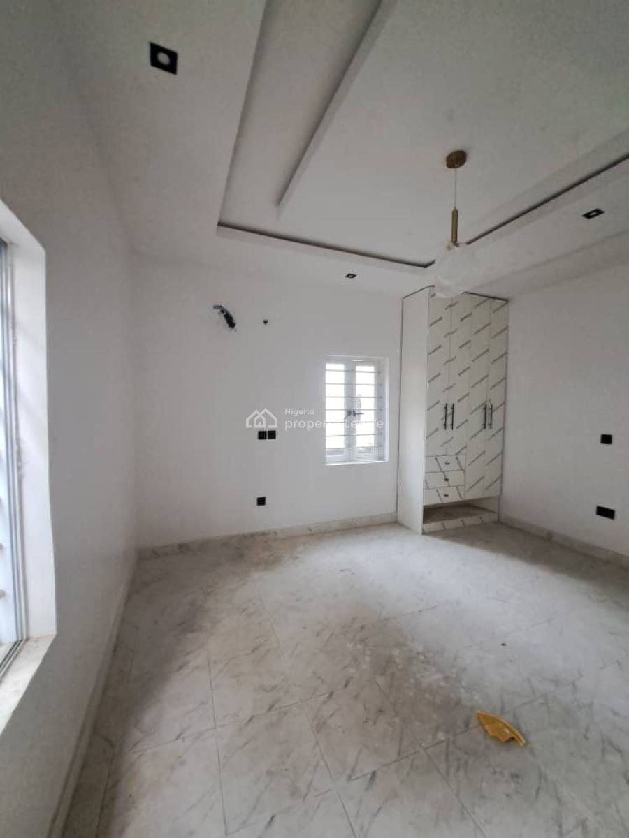 Luxury 2 Bedroom Flat, Behind Blenco Supermarket, Ilasan, Lekki, Lagos, Flat / Apartment for Rent