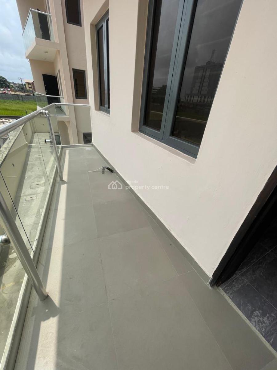 Flat 2 - 2-bed - N12m per Annum Plus 10% Caution Deposit, Lekki Phase 1, Lekki, Lagos, Flat / Apartment for Rent