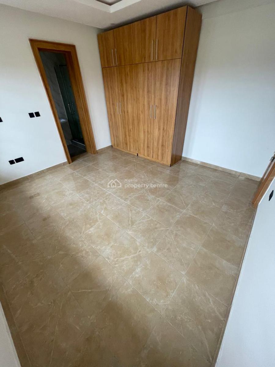 Flat 2 - 2-bed - N12m per Annum Plus 10% Caution Deposit, Lekki Phase 1, Lekki, Lagos, Flat / Apartment for Rent