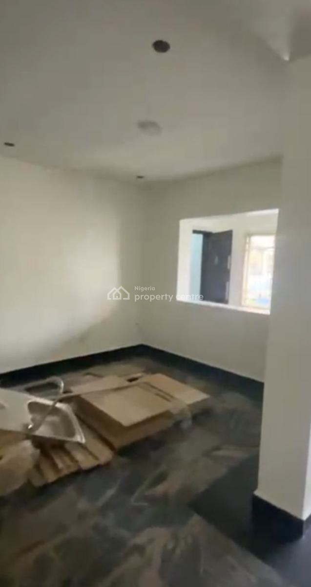 Fully Service 3 Bedroom Apartment with Fitted Kitchen with Amenities L, Lekki Phase 1, Lekki, Lagos, Flat / Apartment for Rent