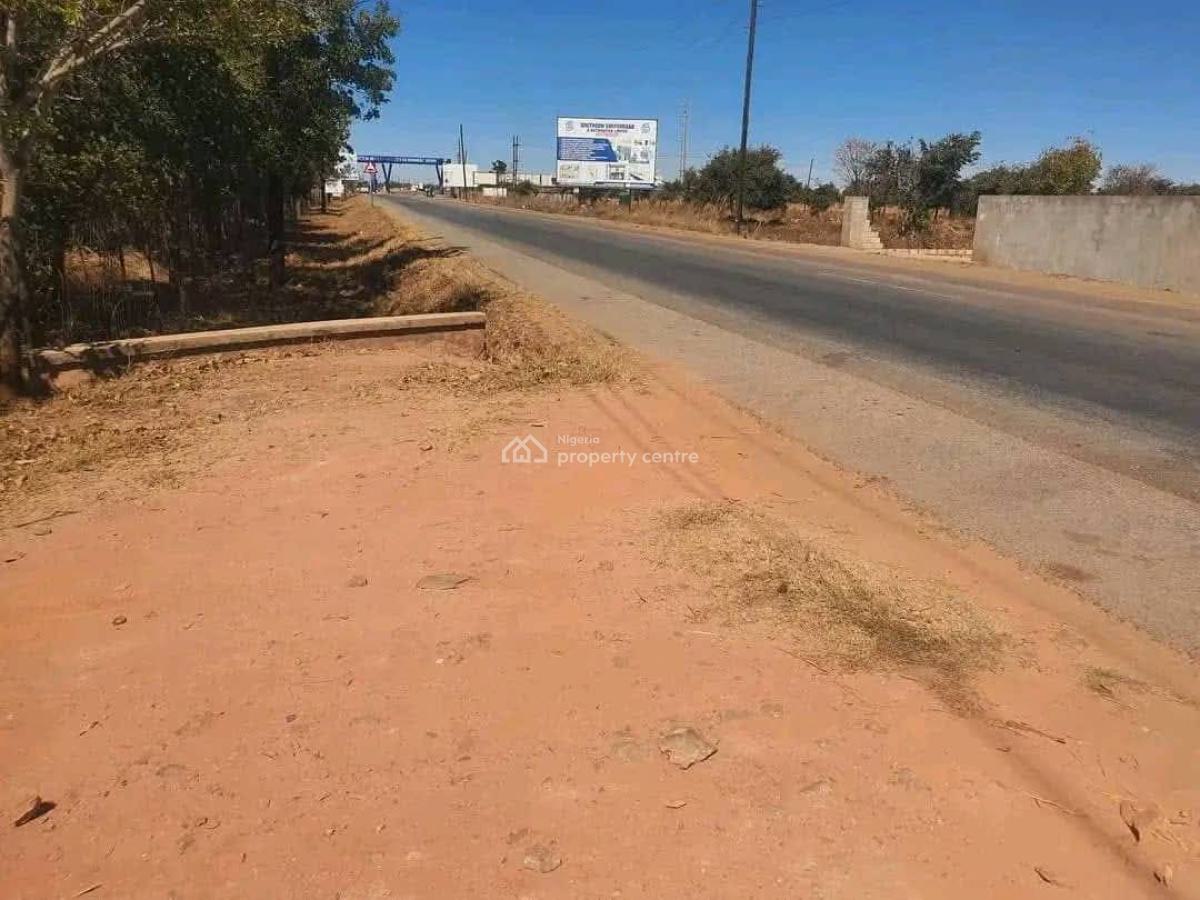 Commercial Land By The Expressway, Garki, Abuja, Commercial Land for Sale