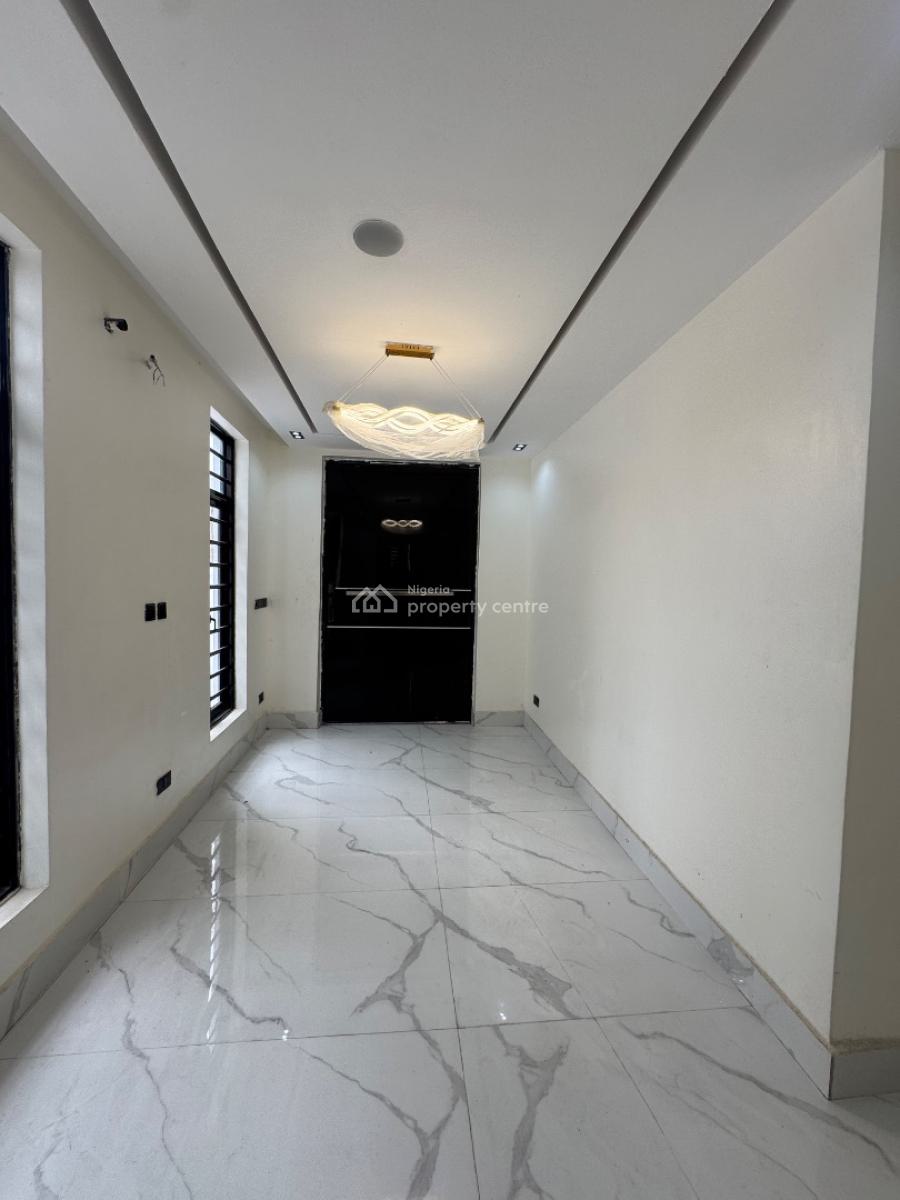 Exclusive 5-bedroom Duplex in Lekki Phase 1, Smart Home, Pool,gym, Features a Rooftop Terrace, Massive Compound Space, Lekki Phase 1, Lekki, Lagos, Detached Duplex for Sale