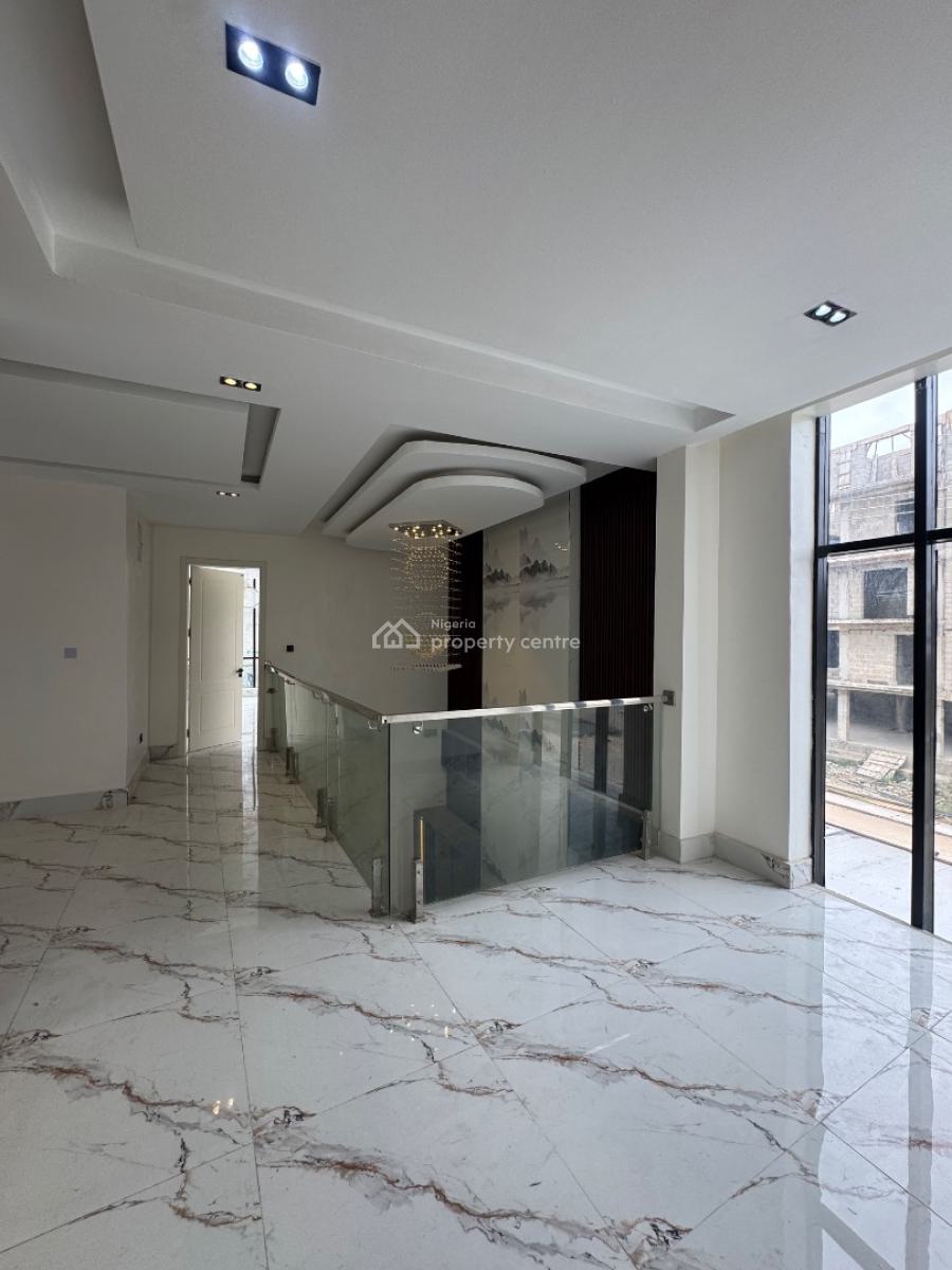 Exclusive 5-bedroom Duplex in Lekki Phase 1, Smart Home, Pool,gym, Features a Rooftop Terrace, Massive Compound Space, Lekki Phase 1, Lekki, Lagos, Detached Duplex for Sale