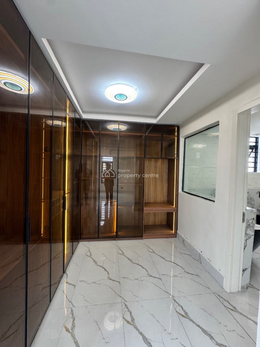 Exclusive 5-bedroom Duplex in Lekki Phase 1, Smart Home, Pool,gym, Features a Rooftop Terrace, Massive Compound Space, Lekki Phase 1, Lekki, Lagos, Detached Duplex for Sale