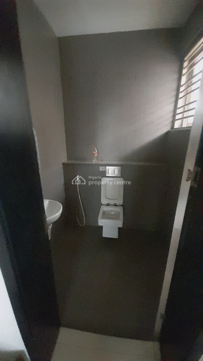 Massive Fully Serviced 4 Bedroom Semi-detached Duplex with Bq, Osapa, Lekki, Lagos, Semi-detached Duplex for Sale