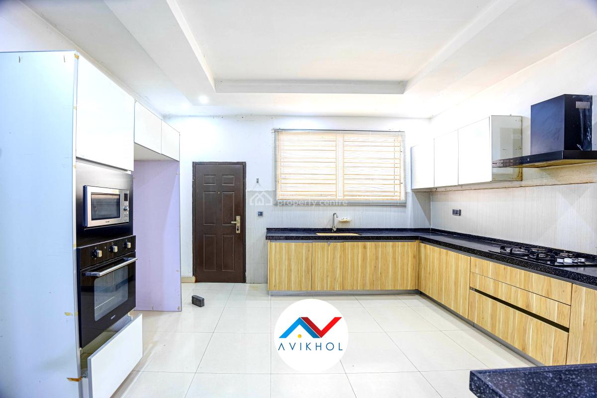 Massive Fully Serviced 4 Bedroom Semi-detached Duplex with Bq, Osapa, Lekki, Lagos, Semi-detached Duplex for Sale