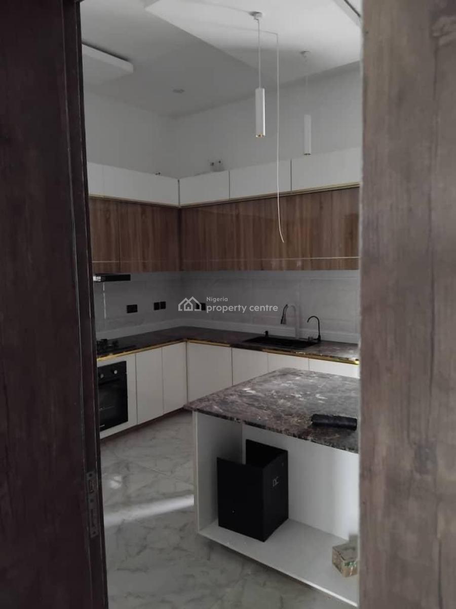 Spacious Luxurious 6 Bedroom Semi Detached Duplex, Jakande, Lekki, Lagos, Semi-detached Duplex for Sale