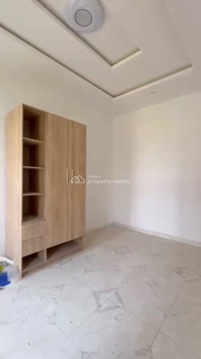 Self Contain, Royal Pine Estate, Lekki Expressway, Lekki, Lagos, Self Contain (single Rooms) for Rent