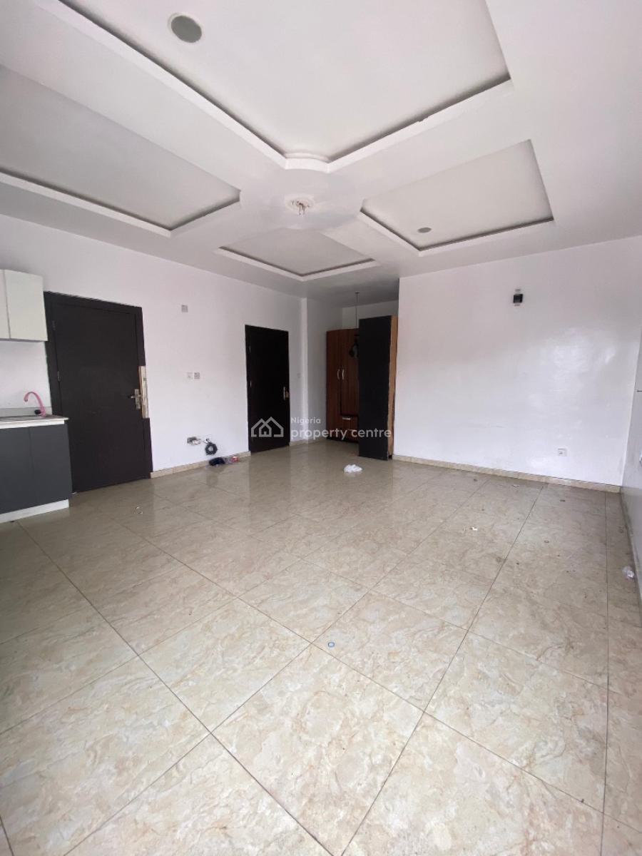 Self Contain Masters + Kitchen, Chevron, Lekki Expressway, Lekki, Lagos, Self Contain (single Rooms) for Rent