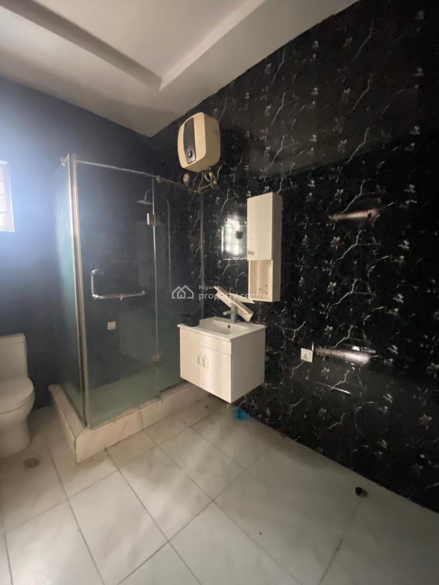 Self Contain Masters + Kitchen, Chevron, Lekki Expressway, Lekki, Lagos, Self Contain (single Rooms) for Rent