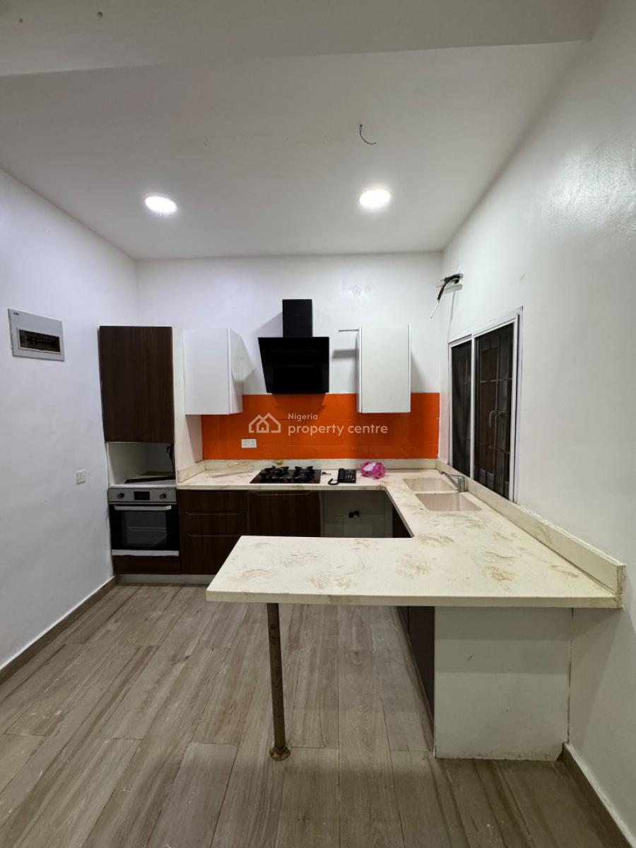 𝐖𝐄𝐋𝐋 𝐌𝐀𝐈𝐍𝐓𝐀𝐈𝐍𝐄𝐃 𝐌𝐈𝐍𝐈 𝐅𝐋𝐀𝐓 𝐀𝐏𝐀𝐑𝐓𝐌𝐄𝐍𝐓, Lekki Phase 1, Lekki Phase 1, Lekki, Lagos, Mini Flat (room and Parlour) for Rent
