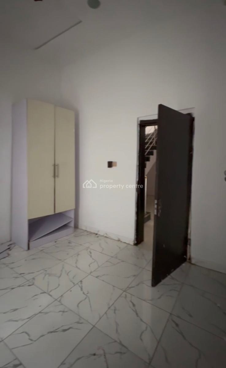 Self Contain, Orchid, Lekki Expressway, Lekki, Lagos, Self Contain (single Rooms) for Rent