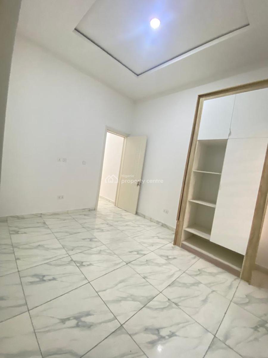 Partly Furnished Self Contain, Oral Extension, Lekki Expressway, Lekki, Lagos, Self Contain (single Rooms) for Rent